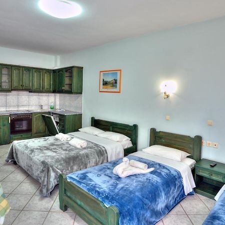 Hotel Zeus 카리스토스 외부 사진