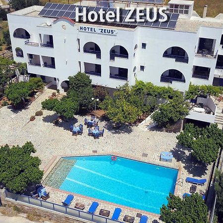 Hotel Zeus 카리스토스 외부 사진