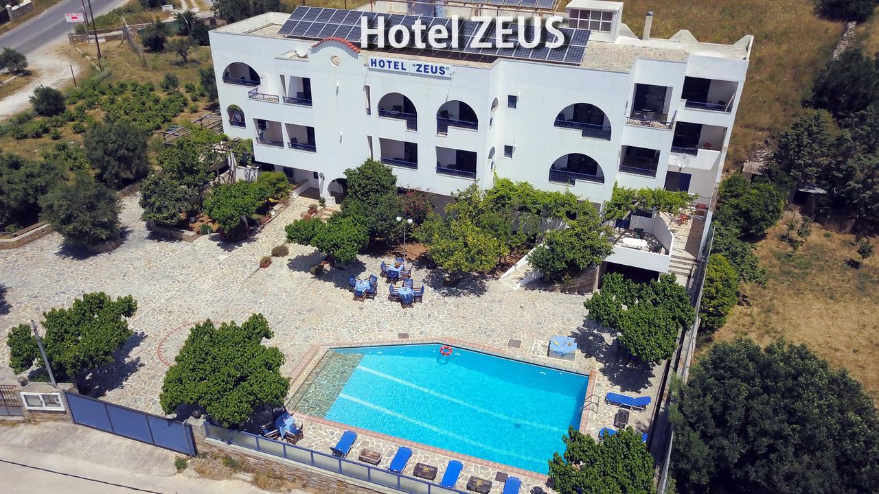 Hotel Zeus 카리스토스 외부 사진